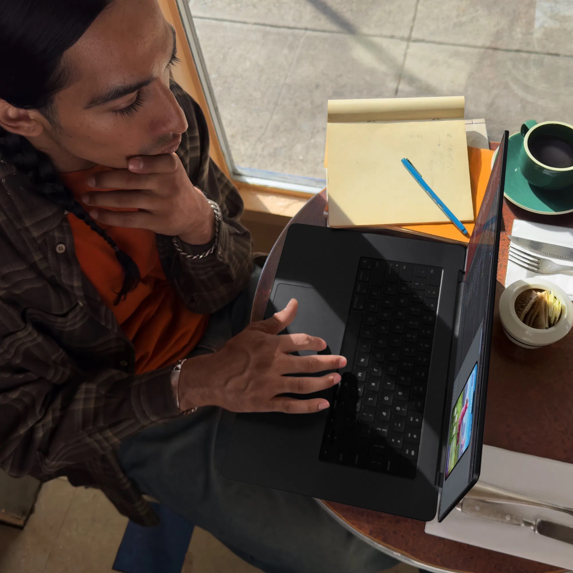 MacBook Pro 14 M3 Pro Space Black itya sk-8